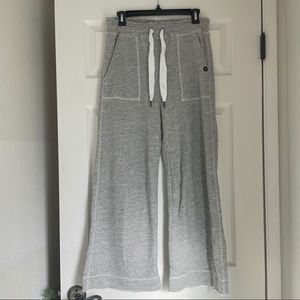 Abercrombie & Fitch Wide Leg Sweat Pants